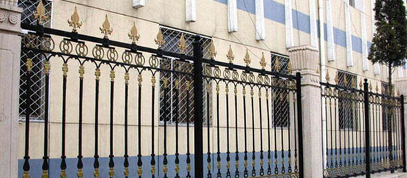 專(zhuān)業(yè)生產(chǎn)車(chē)間，進(jìn)口生產(chǎn)設(shè)備，產(chǎn)品合格率100％